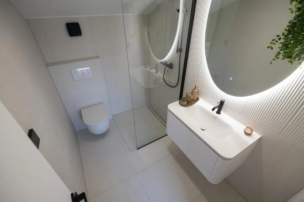 Luxury Rooftop Jacuzzi Duplex Apartment Zadar