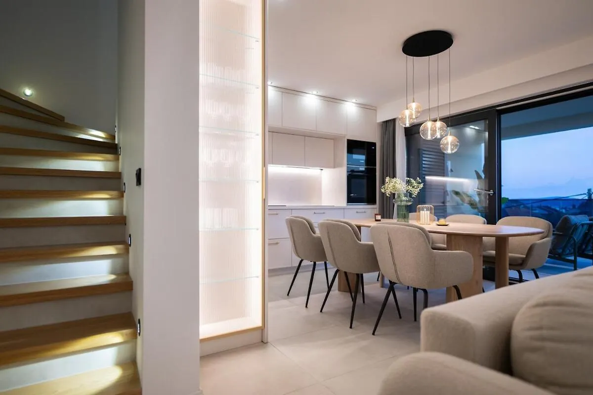 Luxury Rooftop Jacuzzi Duplex Apartment Zadar