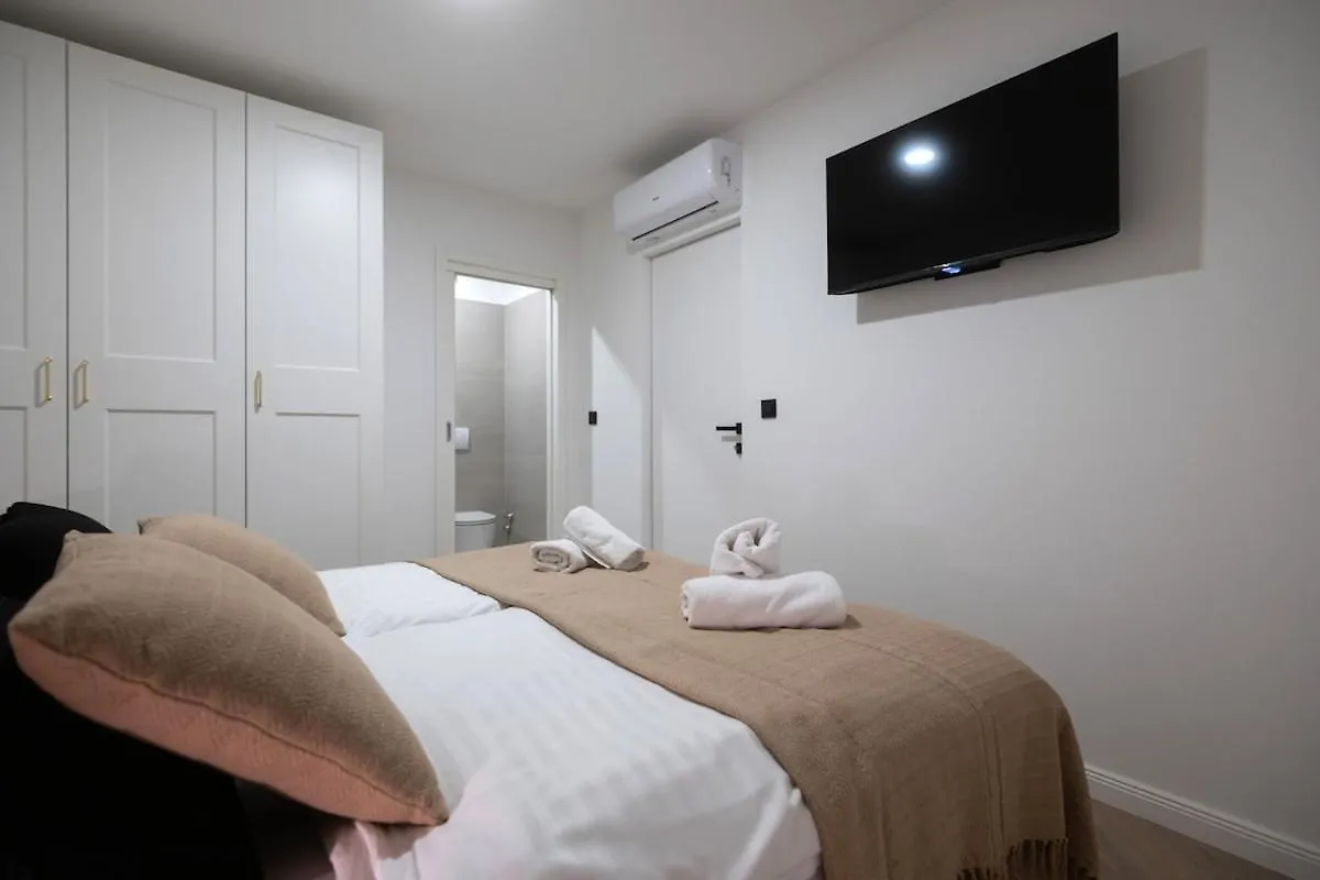Luxury Rooftop Jacuzzi Duplex Apartment Zadar Croácia
